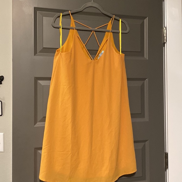 Gold dress, skinny straps, back strap design - Picture 2 of 3